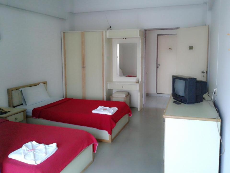 M In Korat Service Apartment Nakhonratchasima Esterno foto